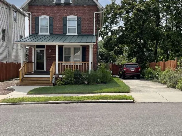 49 Thomas Ave, Bryn Mawr, PA 19010