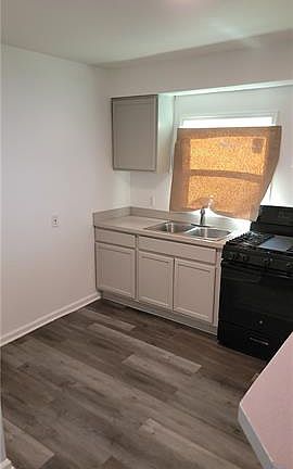 2nd image of 8925 Colapissa St