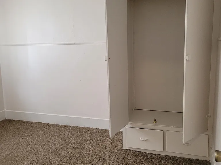 608 Elias Ave #608 — Photo 21