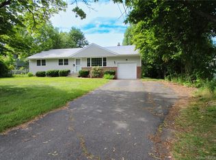 18 Grande Ave, Windsor, CT 06095