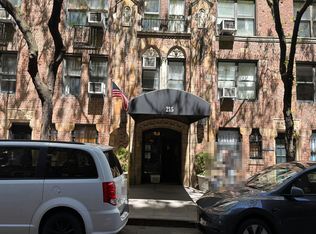 215 E 73rd St, New York, NY 10021