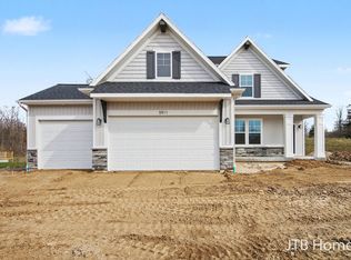 5911 Valley Point Dr, Caledonia, MI