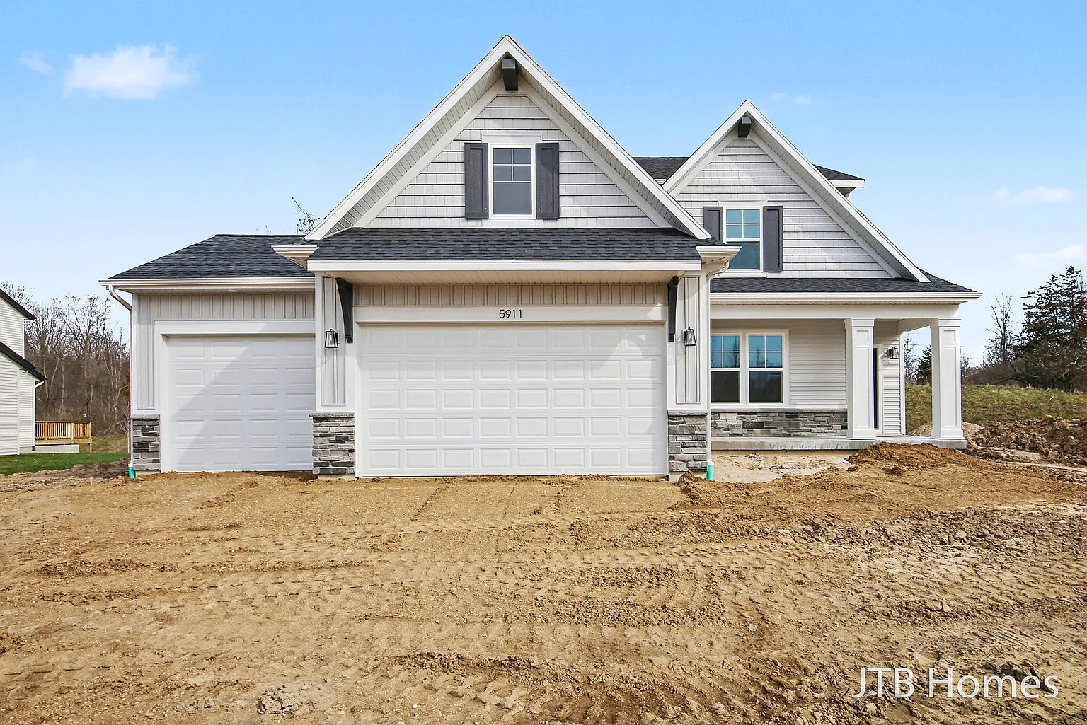 5911 Valley Point Dr photo 1