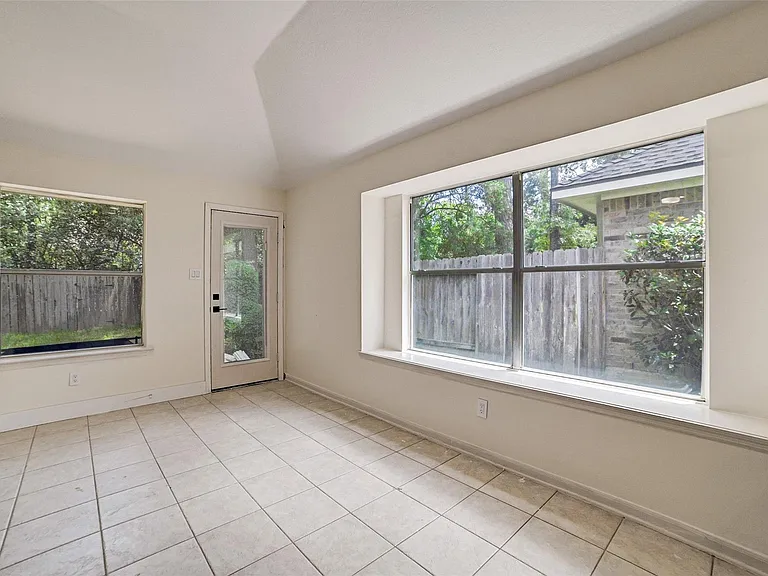 70 Camber Pine Pl — Photo 19