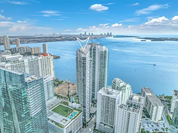 5th image of 1300 Brickell Bay Dr APT 2005