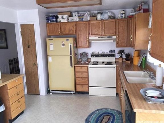 2nd image of 6097 S Azure Meadow Dr