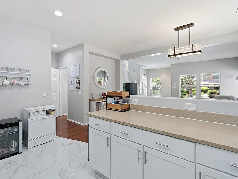 1072 S Cheshire Ln — Photo 33
