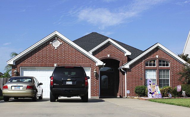 1st image of 3166 Williamsburg Ln
