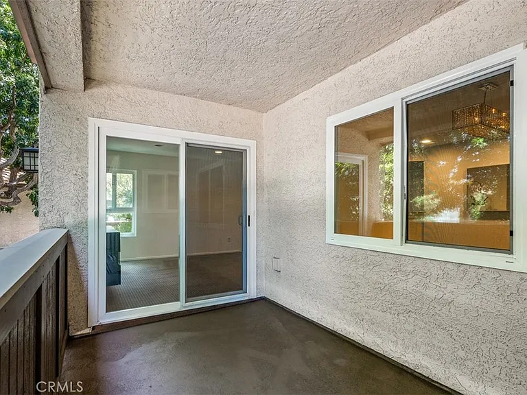 28 Corniche Dr #G — Photo 25