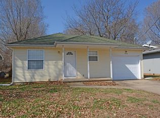 1043 S Colgate Ave, Springfield, MO 65802