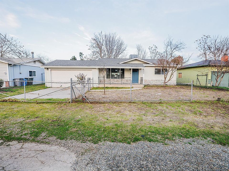 1st image of 5877 Poplar Ave