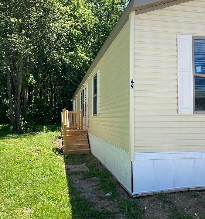 2nd image of 2088 E Empire Ave Lot 22