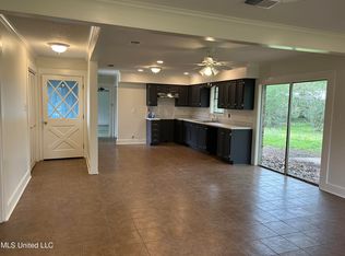 115 Canary Cv, Greenwood, MS 38930