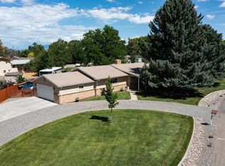 586 Ravenwood Ln, Grand Junction, CO 81507