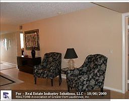 2nd image of 1703 Whitehall Dr APT 201