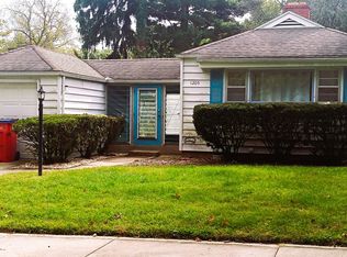 1205 W Daniel St, Champaign, IL 61821