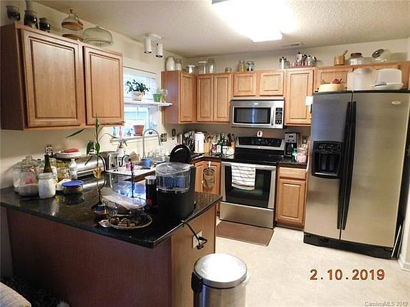 4th image of 204 Glencroft Dr