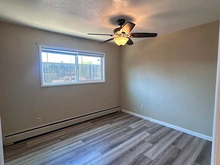 2544 Union St — Photo 18