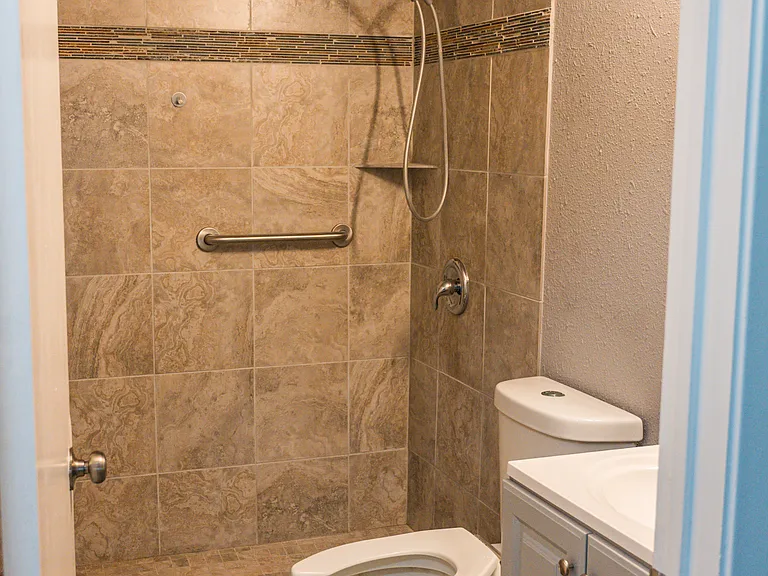 7322 Goya — Photo 10