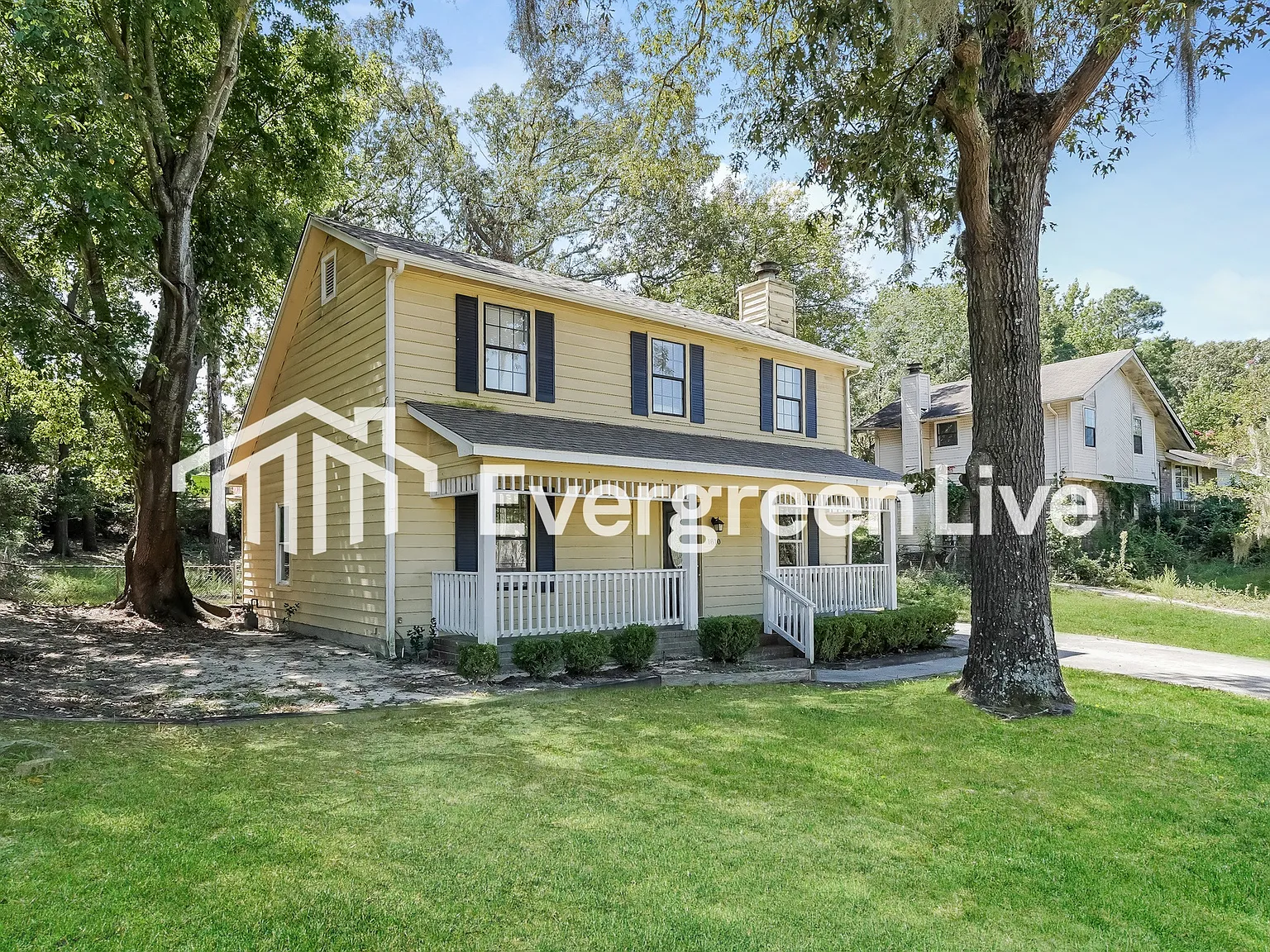 3 bed, 2.0 bath, 1448 sqft, $1,445 — Photo 2
