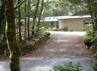 25 Wakash St, Depoe Bay, OR 97341