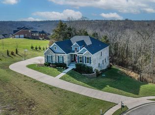 813 Stone Ridge Dr, Richmond, KY 40475
