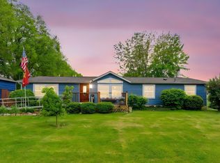 33300 Early Rd, New Carlisle, IN 46552