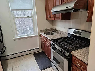 Rented by 18 REALTY