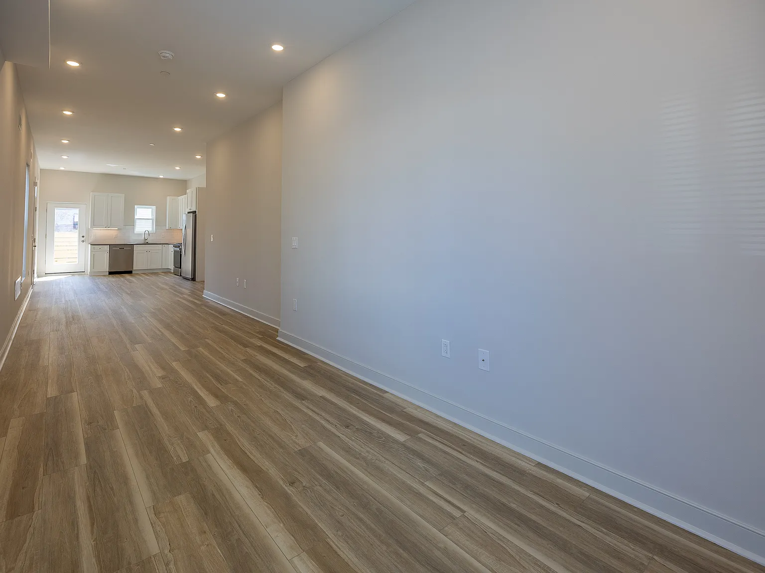 2602 Wharton St — Photo 2