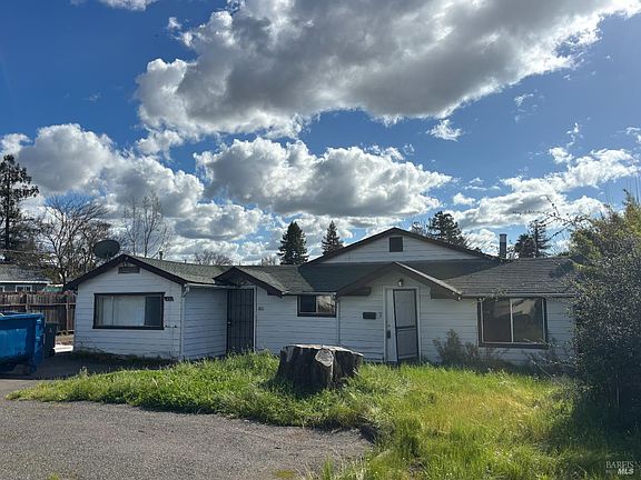 2nd image of 1427 Russell Avenue