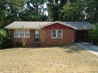 145 Lillian Dr, Athens, GA 30606