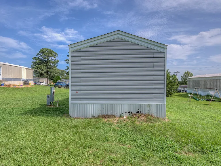 Hillside Mobile Home Park — Photo 63