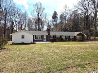 1461 Chestnut Grove Rd, King, NC 27021
