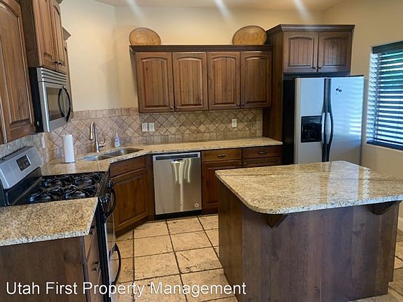 3rd image of 2075 Sir Monte Dr APT 3