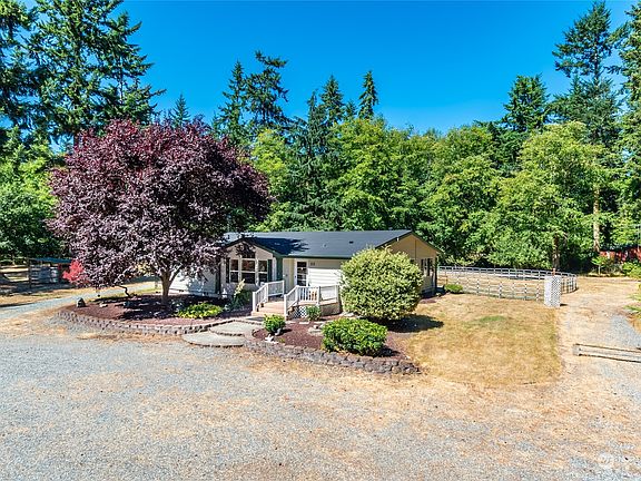 2nd image of 111 Quail Trail Lane