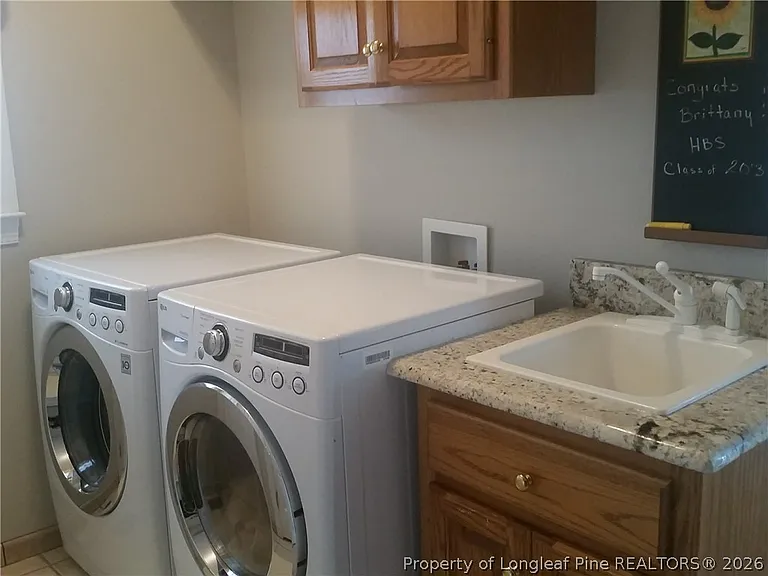 866 Loblolly Dr — Photo 16