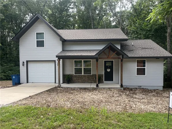 5 Stickney Ln, Bella Vista, AR 72715