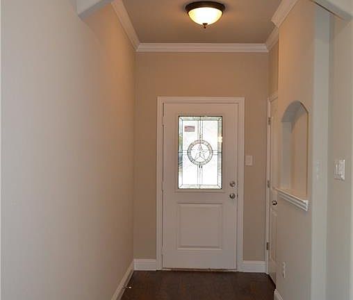 2nd image of 754 Elkhart Ave