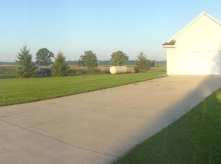 69412 Sevison Rd, White Pigeon, MI 49099