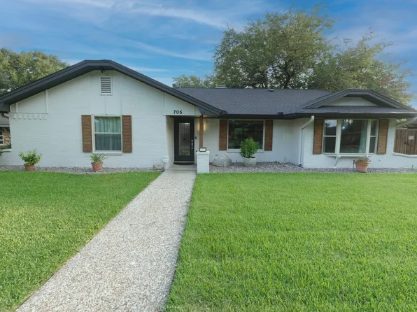 705 Murl Dr, Irving, TX 75062