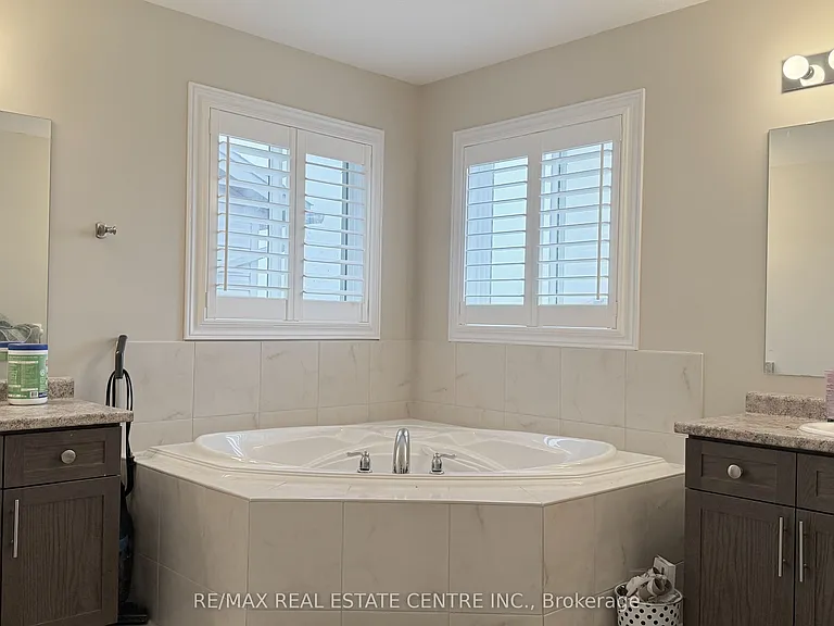 110 Rivertrail Ave — Photo 15