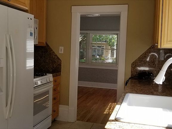 5th image of 451 S Humboldt St