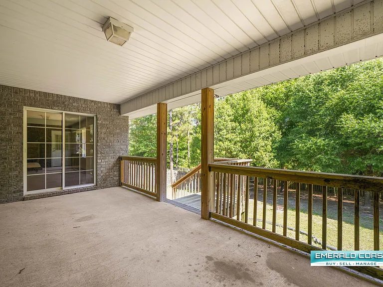 238 Foxchase Way — Photo 32
