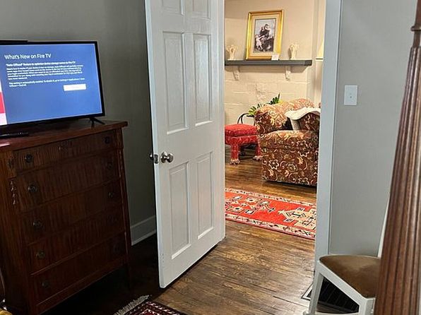 lexington-kentucky-77588675 picture