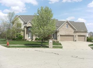 15737 Spanglers Farm Dr, Plainfield, IL 60544
