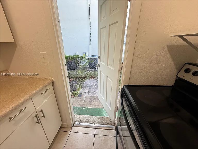 2216 Fillmore St #1-10 — Photo 12