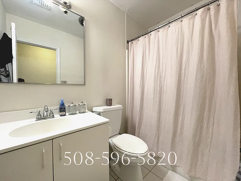 4 Davis Ave #2C — Photo 10
