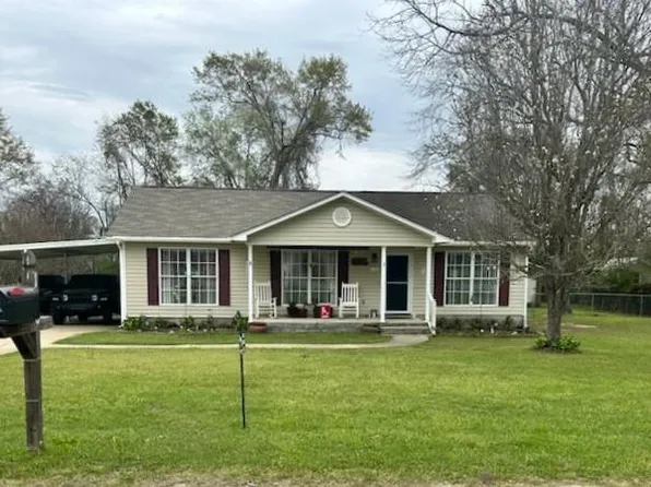 110 Vann Dr, Ashford, AL 36312