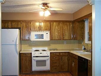 3rd image of 9807 NW Hampton Woods Dr