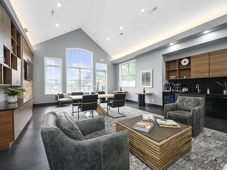 Ivy Hills Living Spaces — Photo 56